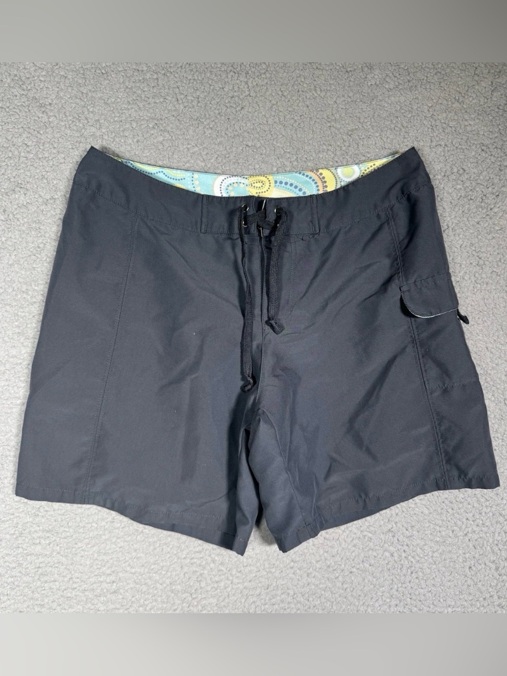 Title Nine Women’s Gray Beach Surf Board Shorts Mid-Rise Size 4 Outdoors